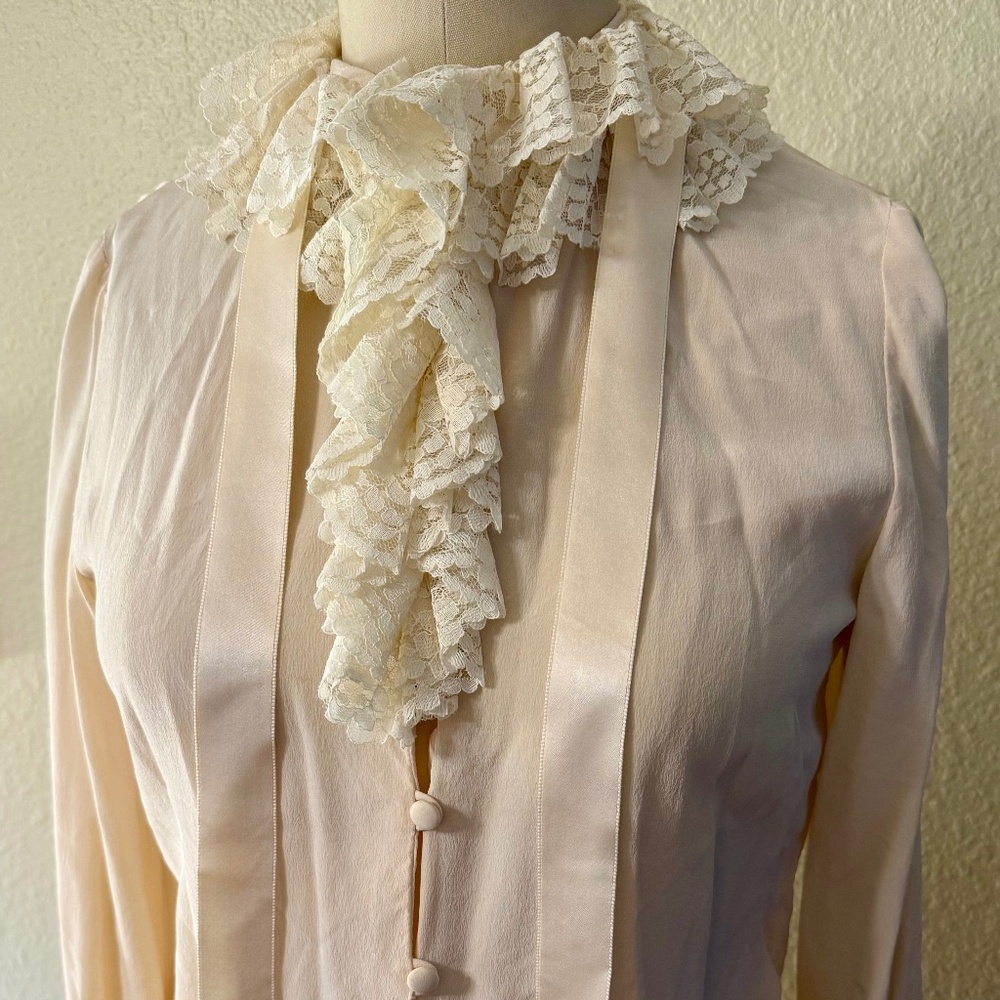 Bill Blass Vintage Blouse with Lace Trim Collar and Sleeves Size 6